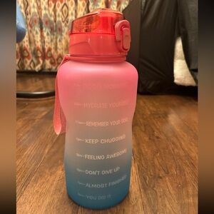 One Gallon Motivational Water Bottles - NEW